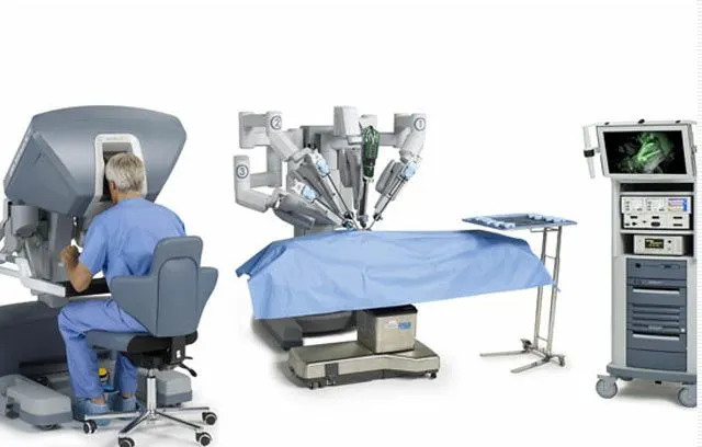 Robot hace historia al trasplantar hígado a hombre