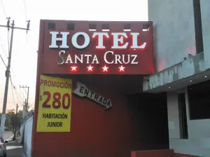 Nieto de Cantinflas se ahorca en un hotel