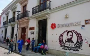 Banamex cierra sucursal bancaria en Oaxaca por conflicto magisterial