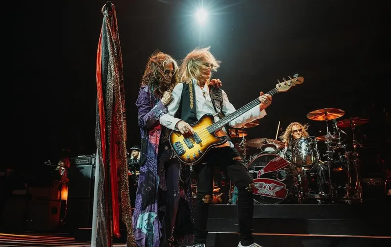 Aerosmith pospone gira