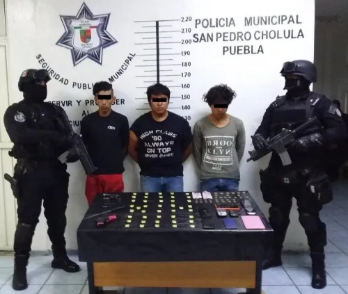 Detiene Grupo Táctico de San Pedro Cholula a tres sujetos por delitos contra la salud