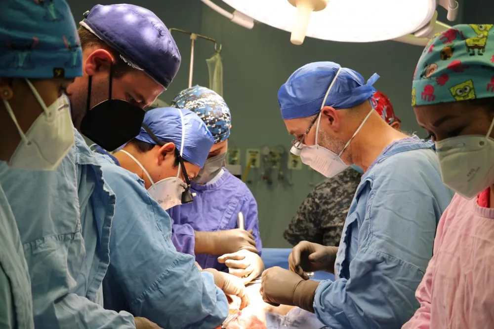 Realiza ISSSTEP sexto trasplante renal del año