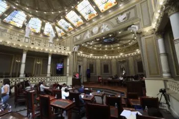 Recibe Congreso de Puebla iniciativa para prevenir el uso de cigarrillos electrónicos