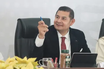 “No sean omisos”: Armenta exhorta al Poder Judicial depurar corrupción rumbo a 2027