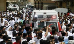 Una ola de atentados suicidas golpean Arabia Saudita