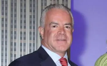 UIF bloquea cuentas de Raúl Rocha Cantú, copropietario de Miss Universo