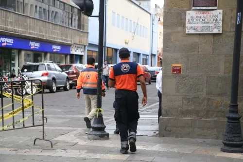 Alertan sobre extorsiones a dueños de negocios por falsos elementos de Protección Civil Municipal
