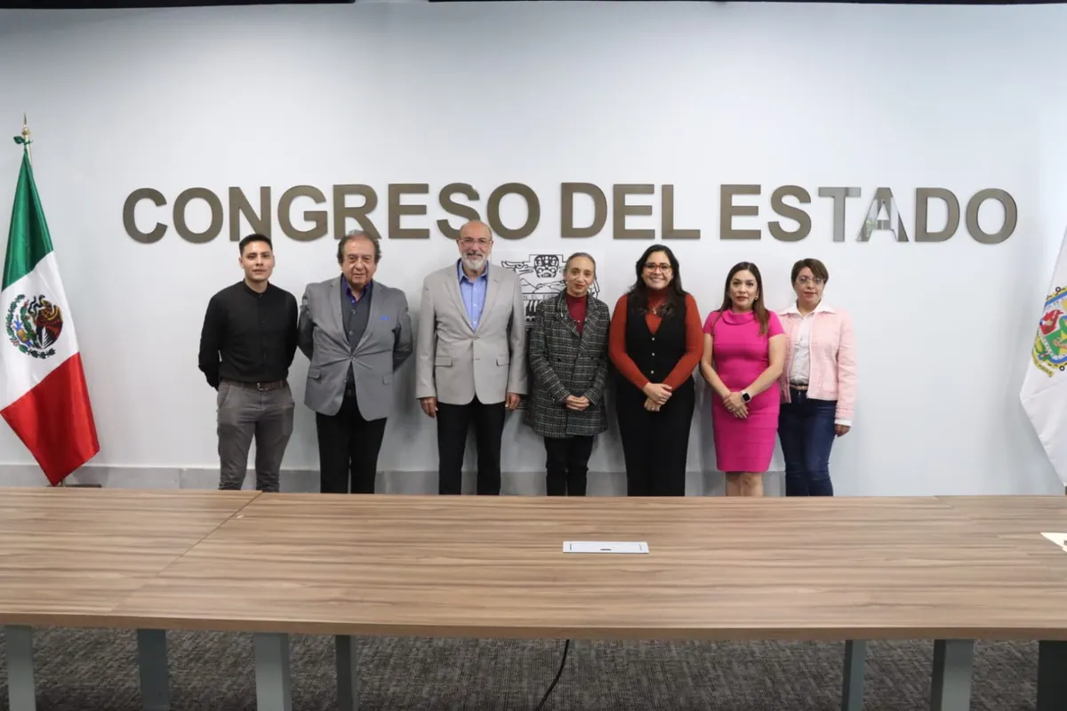 Firma Congreso de Puebla convenio con la Universidad Xicotépetl