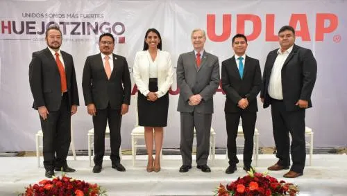 Presentan convocatoria beca Udlap y ayuntamiento de Huejotzingo