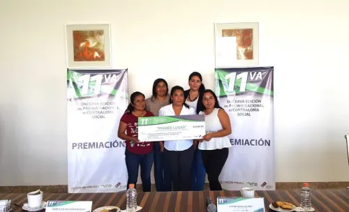 Reciben juntas auxiliares de San Pedro Cholula cuartos adicionales y calentadores solares