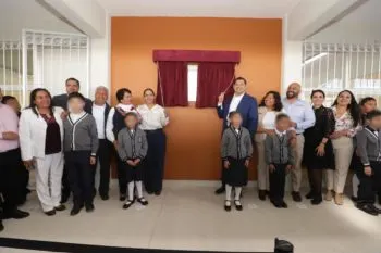 La educación es la columna vertebral del desarrollo social, destaca Armenta