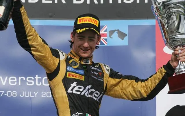 Esteban Gutiérrez gana en Silverstone