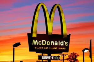 Desde 2009, McDonalds no paga impuestos en Europa