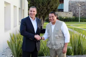 Fonhapo y Puebla analizan esquema para desarrollo de vivienda: Moreno Valle