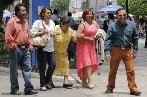 Un festejo a toda ma… felicidades a todas las mamás