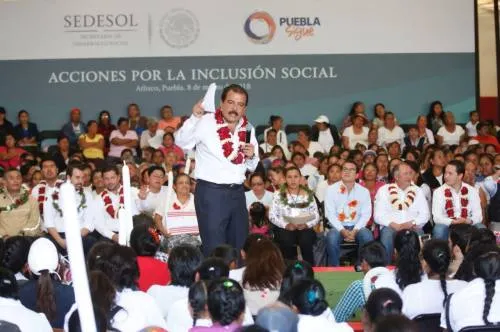 La mujer, columna vertebral de la instrumentación de la política social: Pérez Magaña