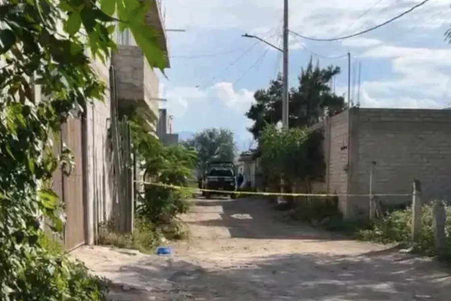 Hallan dos cadáveres en avanzado estado de descomposición dentro de vivienda en Tehuacán