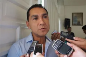 Por homicidio dan formal prisión a José Luis Abarca