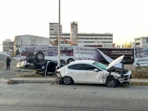 Accidente en lateral de Vía Atlixcáyotl deja un muerto