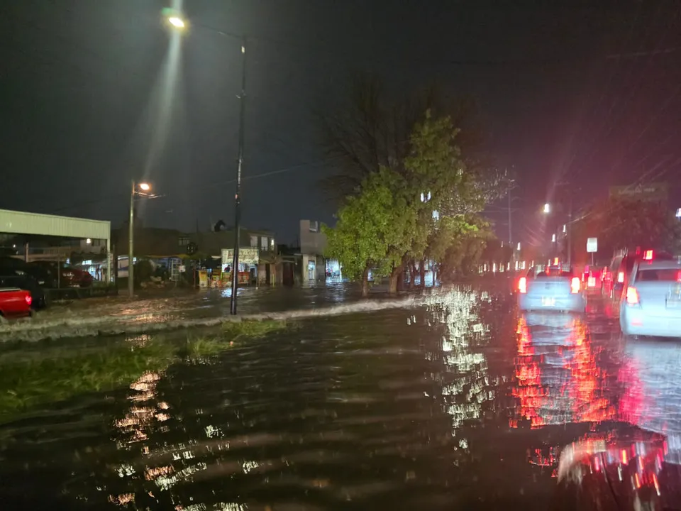 Intensa lluvia en Puebla provoca severas inundaciones en distintos puntos de la ciudad