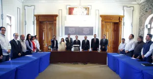 Luis Banck nombra nuevos integrantes del gabinete municipal