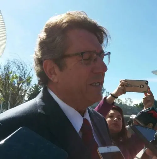 Lozano Alarcón sólo representa un voto para el PRI porque carece de una base