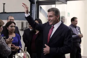 En 90 días podría concretarse instalación de elevador en ayuntamiento