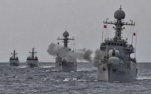 Tokio y Seúl pueden comprar equipo militar “sofisticado”, aprueba Trump