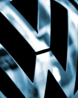 VOLKSWAGEN RECORTARÁ 30.000 EMPLEOS