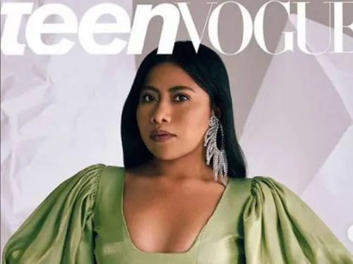 Yalitza Aparicio luce radiante en la portada de Teen Vogue