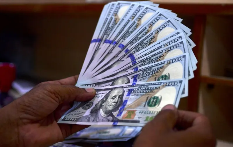 Devaluación en la moneda argentina