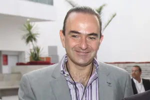 Los primeros pasos de Charbel