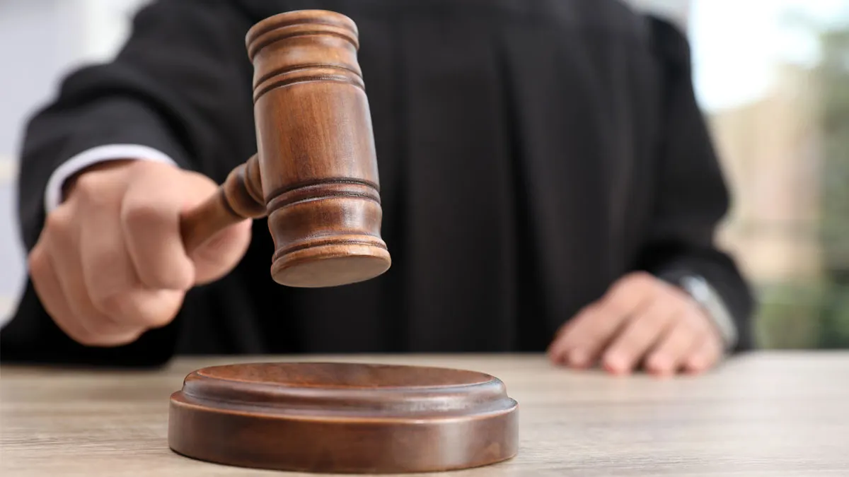 Foto : Legal today