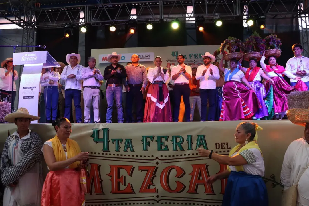 Inaugura Ariadna Ayala la Feria del Mezcal y del Pulque en Atlixco