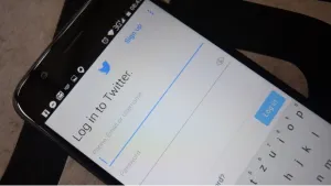 Bloquea Twitter millones de cuentas por hackeo