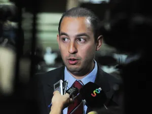 Aprueban 21 congresos locales la desindexación salarial, revela el PAN