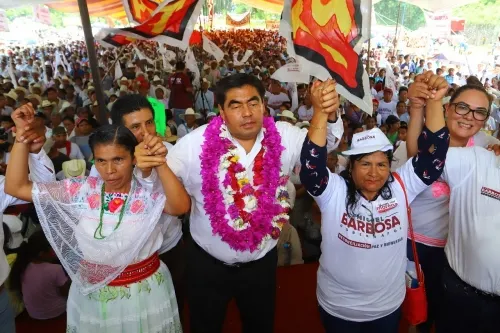En mi gobierno los pueblos originarios serán prioridad, se les debe hacer justicia: Barbosa