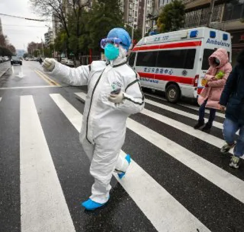 Suben a 80 los muertos por coronavirus en China