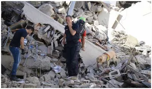 Crece a 120 los fallecidos por terremoto en Italia