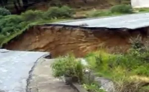 Caída de puente en la Zaragoza-Acuaco no incomunica zona: Morales Rodríguez