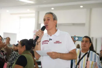 Panistas llevan un año tentoneando la elección, acusa Pepe Chedraui