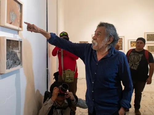 ‘El arte está de luto, ha fallecido el maestro Toledo’: López Obrador