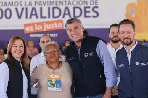 Tony Gali y Luis Banck inician la pavimentación de 100 vialidades en colonias populares