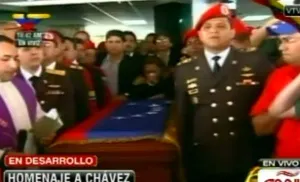 Trasladan cuerpo de Hugo Chávez a la Academia Militar