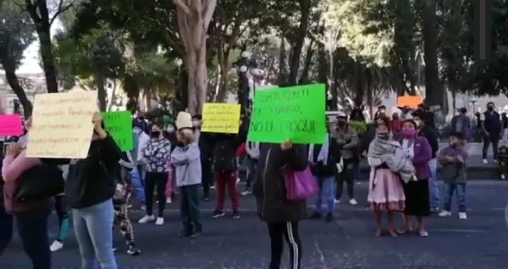 Manifestantes Amalucan