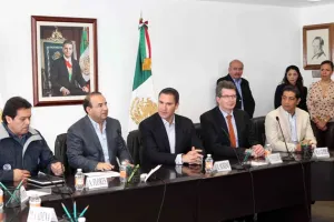 Se reúnen Navarrete Prida y Moreno Valle con negociadores de VW y sindicato