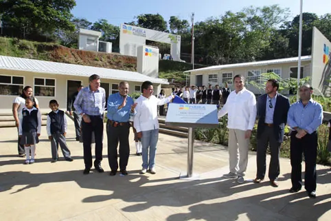 Avanza la transformación de Puebla, asevera RMV