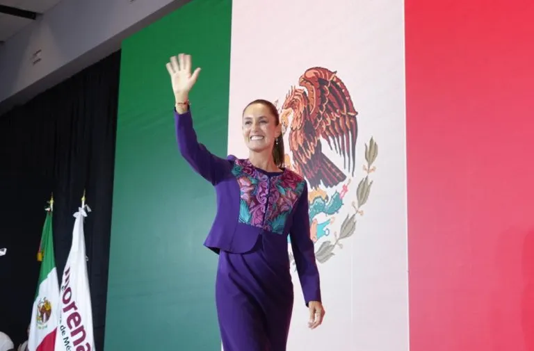 La primera mujer presidenta de México y el rol crucial del movimiento feminista