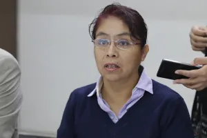 Presume Quezada haber donado 50 mp a damnificados por Earl