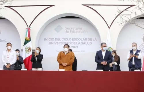 Gobierno Estatal pone en marcha la Universidad de Medicina